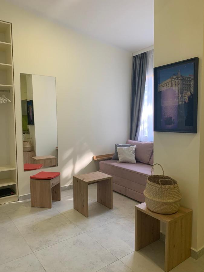 Appartement Sunlit Artist Studio à Belgrade Extérieur photo